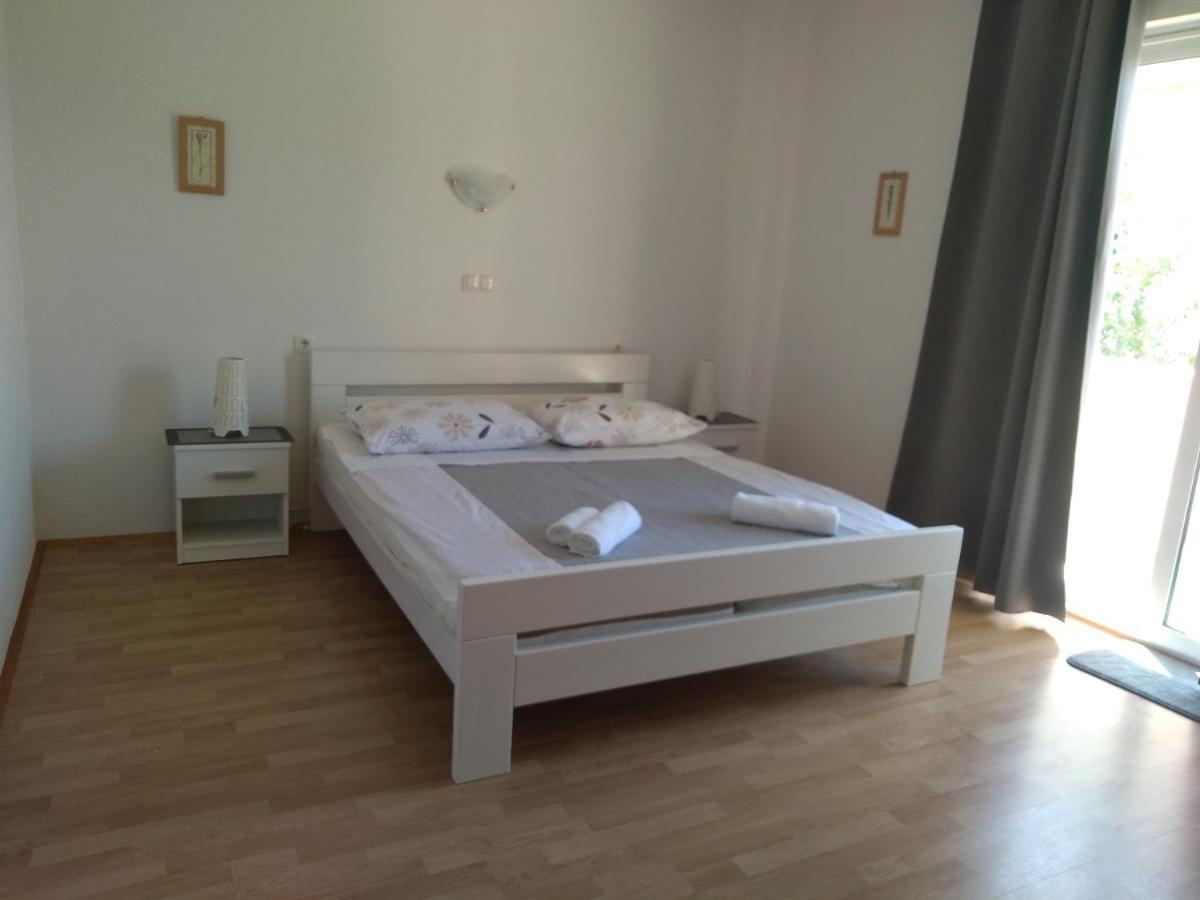 Apartments Kampor Damira راب المظهر الخارجي الصورة