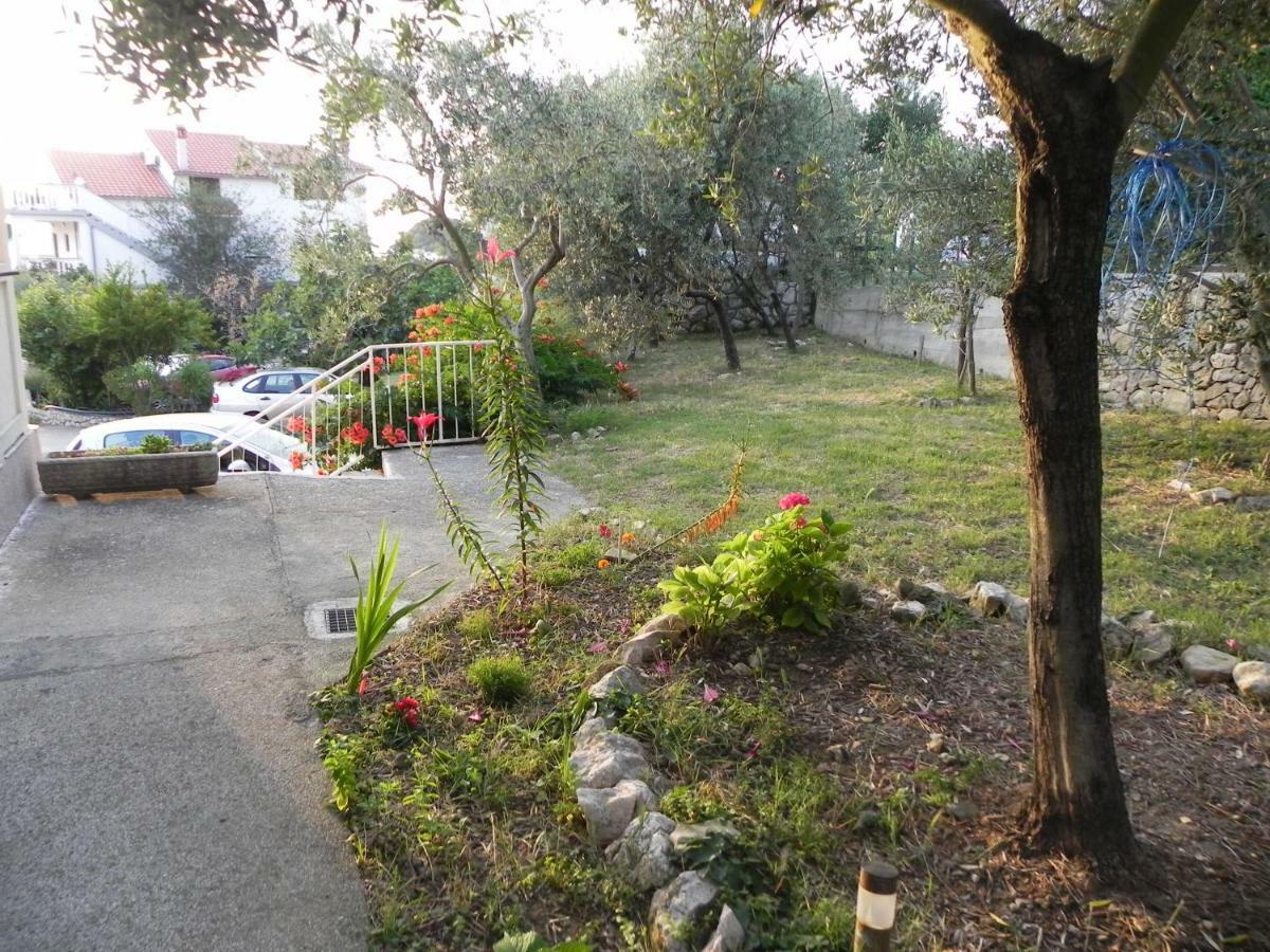 Apartments Kampor Damira راب المظهر الخارجي الصورة